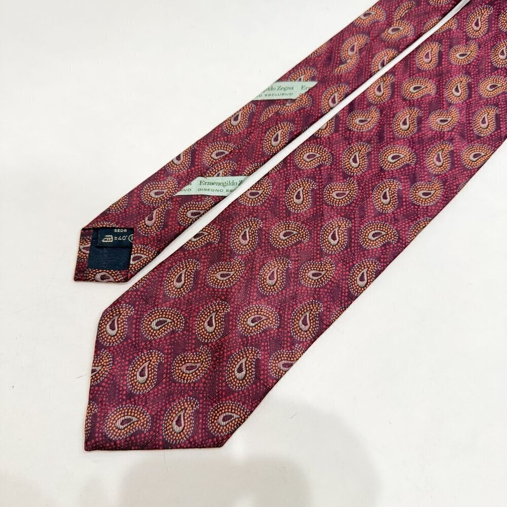 Ermenegildo Zegna 100% Silk Paisley Tie Red with Print